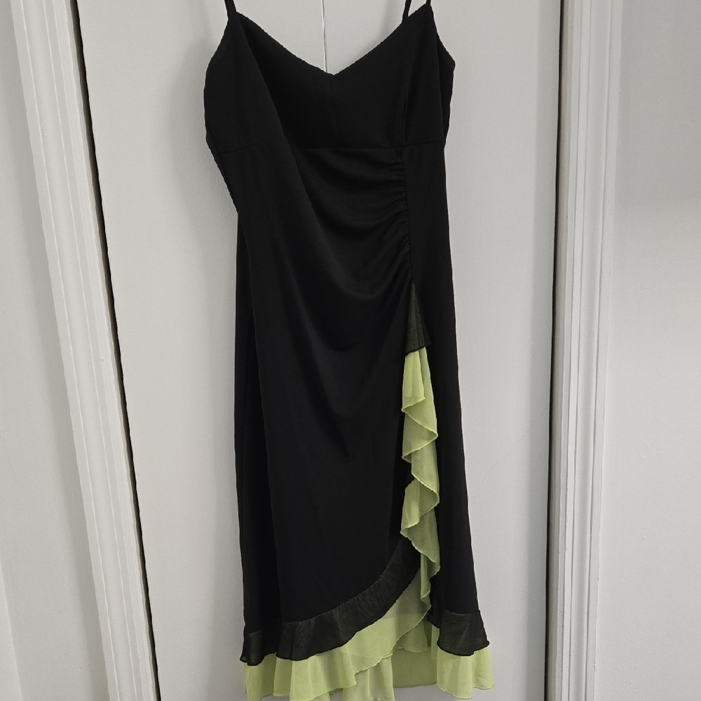 Elegant Black and Green Young Girl's Dress.